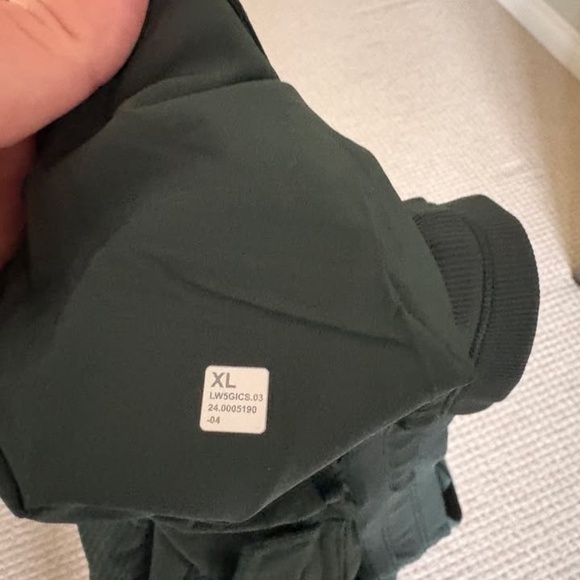 lululemon Dance Studio Relaxed-Fit Mid-Rise Cargo Jogger - Picture 5 of 5